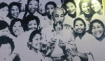 'Gặp' Hà Nội 60 năm qua những bức ảnh đen trắng