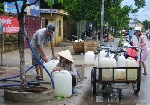 Hàng trăm hộ dân miền núi "khát" điện và nước sạch