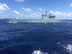 Tàu chiến Trung Quốc chĩa súng vào tàu tiếp tế Việt Nam
