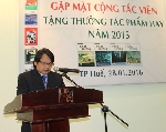 Gặp mặt cộng tác viên, tặng thường tác phẩm hay và đồng hành cùng các chương trình Sông Hương năm 2015.