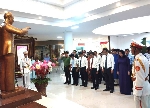 Dâng hoa kỷ niệm 135 năm ngày sinh của Chủ tịch Hồ Chí Minh và khai mạc triển lãm “Không gian di sản văn hóa Chủ tịch Hồ Chí Minh ở Huế”.