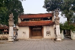 Đền Hát Môn với dấu tích Hai Bà 