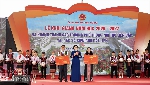 Thành phố Huế, học sinh hân hoan chào đón năm học mới 2026 - 2027