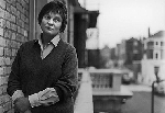 Chuyện tình sóng gió của nữ văn sĩ Iris Murdoch