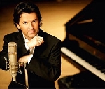 Ca sĩ Thomas Anders: Tìm niềm vui trong âm nhạc