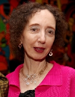 Joyce Carol Oates tránh chỉ trích trong phê bình