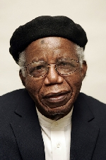 Chinua Achebe từ chối 1 triệu USD để giữ tên tác phẩm