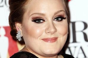 Adele có album và đĩa đơn hay nhất năm 2011 