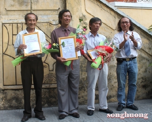 Khai mạc triển lãm “Khoảnh khắc Festival Huế 2012”