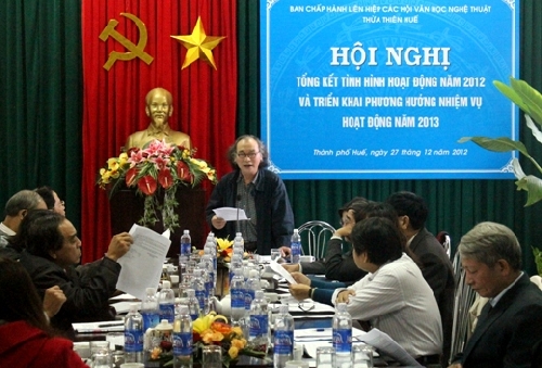 Năm 2012, Văn học nghệ thuật Thừa Thiên Huế có nhiều khởi sắc