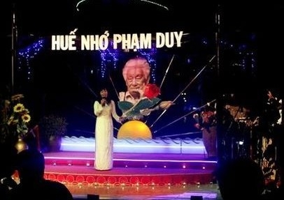 Ấm áp đêm nhạc ” Huế nhớ Phạm Duy”