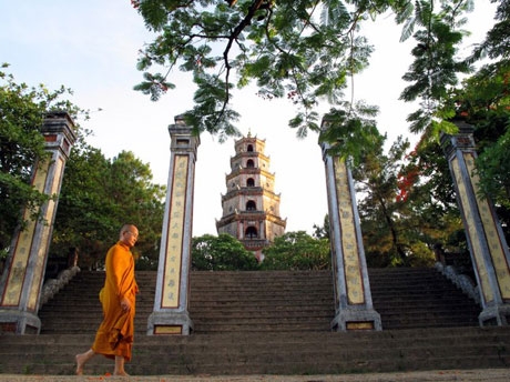 Huế: Du lịch tâm linh- tiềm năng chưa trở thành thế mạnh