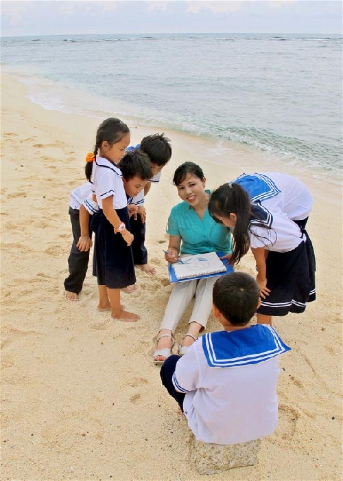  Xây dựng trường học trên đảo Sinh Tồn (Trường Sa)