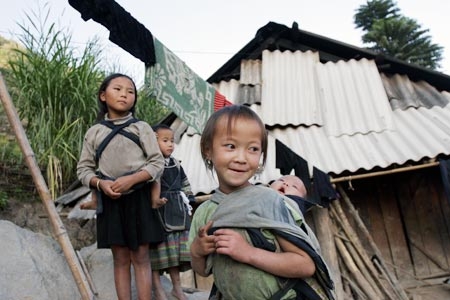 Hỗ trợ 5,3 tỷ đồng giúp huyện vùng cao Thừa Thiên - Huế giảm nghèo.