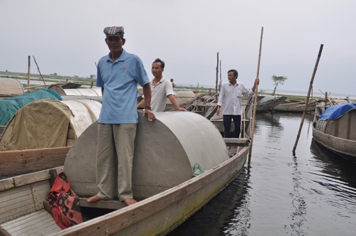 Để bình yên trên phá Tam Giang 