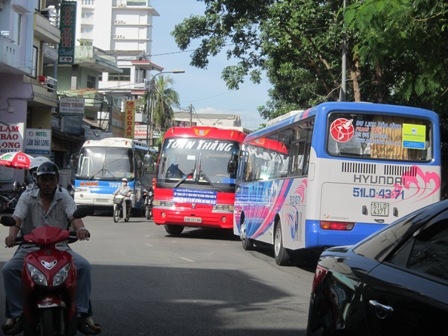 "Xe dù, bến cóc" chạy sai luồng tuyến có dấu hiệu gia tăng