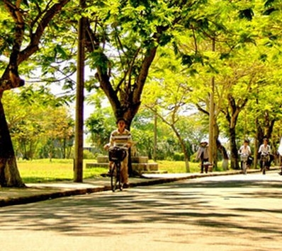 Huế: tổ chức Tổng vệ sinh toàn thành phố vào ngày 28 và 29/3/2014 nhằm chào đón Festival Huế 2014