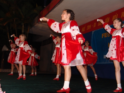 Festival Huế năm 2014 đễn với Nam Đông