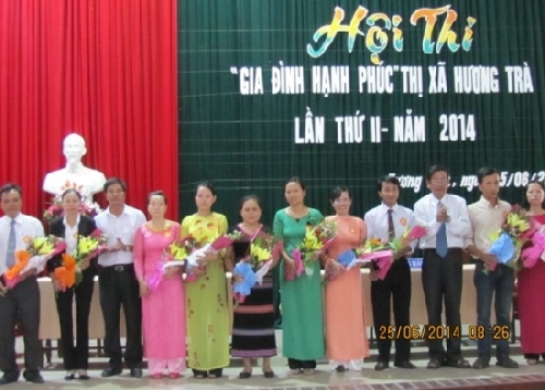 Hương Trà: Hội thi gia đình hạnh phúc lần thứ II năm 2014