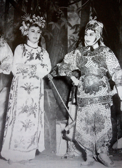 Gia đình nghệ thuật kỳ nữ Kim Cương - Kỳ 6: Kim Cương - đã “cái nư” cùng sân khấu