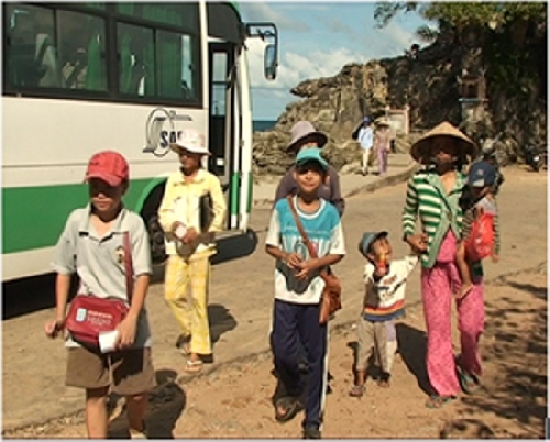 "Vì một tương lai sáng hơn của trẻ em lao động đường phố tại tỉnh TT- Huế".