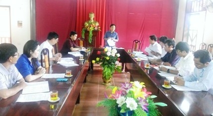 Thông qua dự thảo Đề án “Xây dựng trường trọng điểm chất lượng cao của huyện A Lưới giai đoạn 2015 – 2020”