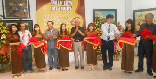 Triển lãm Mỹ thuật khu vực IV Bắc miền Trung lần thứ 19 năm 2014