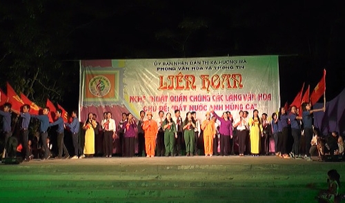 Hương Trà: Liên hoan nghệ thuật quần chúng các làng văn hoá lần thứ III năm 2014