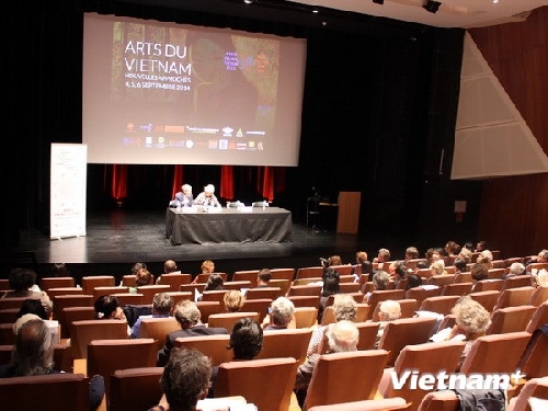 Hội thảo "Nghệ thuật Việt Nam, cách tiếp cận mới" tại Pháp