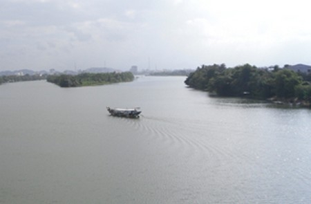 Hơn 62 tỷ đồng đầu tư xây dựng công trình Kè chống sạt lở bờ sông Hương