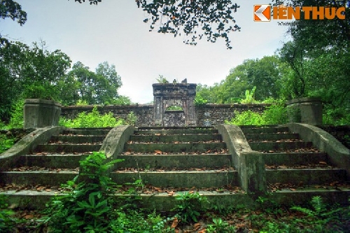 Lăng mộ ít biết của 9 chúa Nguyễn: Lăng Trường Hưng