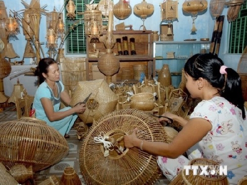 Thừa Thiên-Huế phát triển làng nghề truyền thống, thu hút du khách