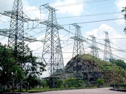 Thừa Thiên Huế: Tập huấn công tác bảo vệ công trình lưới điện cao áp