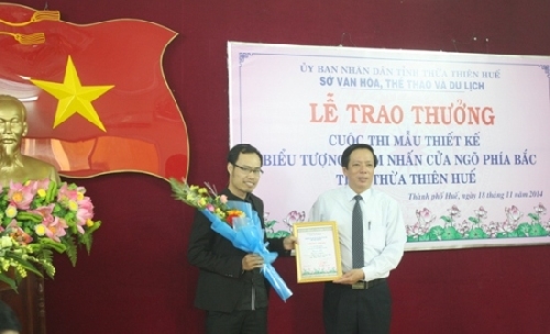 Trao giải cuộc thi mẫu thiết kế "Biểu tượng điểm nhấn tại cửa ngõ phía Bắc tỉnh Thừa Thiên Huế"