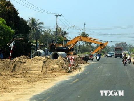 Tập trung giải phóng mặt bằng Quốc lộ 1A trước 20/1