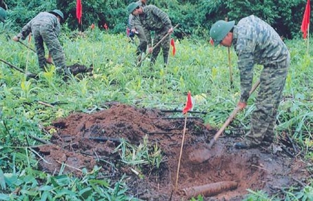 Hơn 11 tỷ đồng để giảm thiểu nguy cơ bom mìn tại tỉnh Thừa Thiên Huế