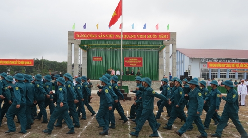 Các Lực lượng vũ trang trên địa bàn tỉnh ra quân huấn luyện năm 2015