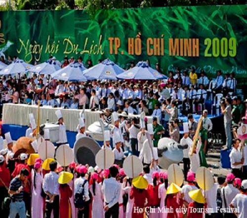 Thừa Thiên Huế chuẩn bị kế hoạch tham dự Ngày hội du lịch thành phố Hồ Chí Minh lần thứ XI năm 2015.