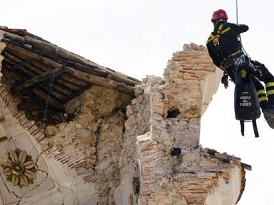 Ý: Cứu tác phẩm nghệ thuật sau động đất 