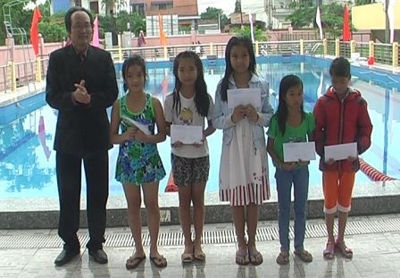Hương Thủy: Hơn 50 VĐV tham gia giải bơi lội học sinh lần thứ I