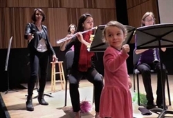 Hòa nhạc tương tác thu hút trẻ nhỏ đến với nhạc cổ điển