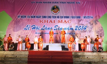 Thừa Thiên Huế tham gia Lễ hội Làng Sen 2015