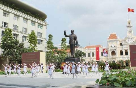 Tác giả Tượng đài Chủ tịch Hồ Chí Minh Lâm Quang Nới: Có duyên với tượng đài lãnh tụ