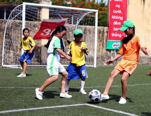 355 đội tranh giải bóng đá “đếm nụ cười, không đếm bàn thắng”