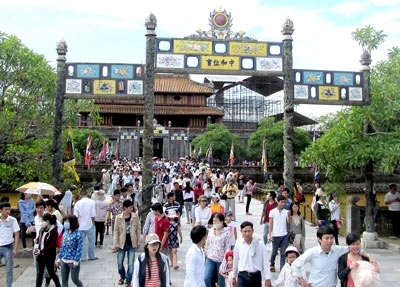 Hơn 262 ngàn lượt khách đến Thừa Thiên Huế trong tháng 5/2015
