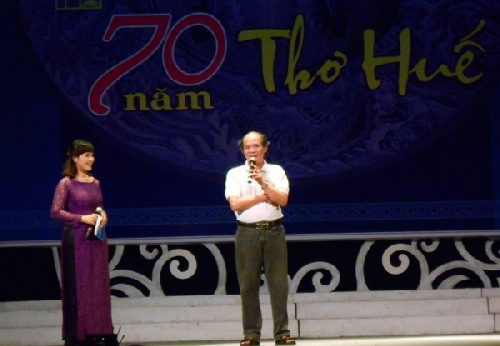 70 năm thơ Huế 