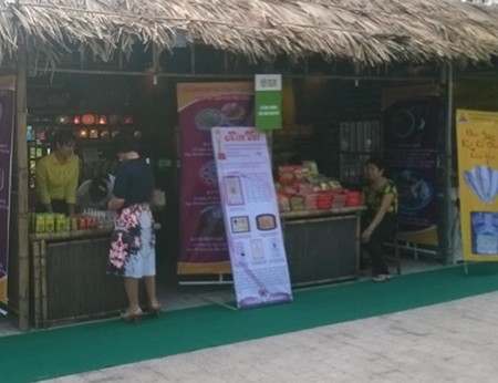 Thừa Thiên Huế tham gia Hội chợ Công Thương khu vực Bắc Trung Bộ - Nhịp cầu xuyên Á - Quảng Trị 2015