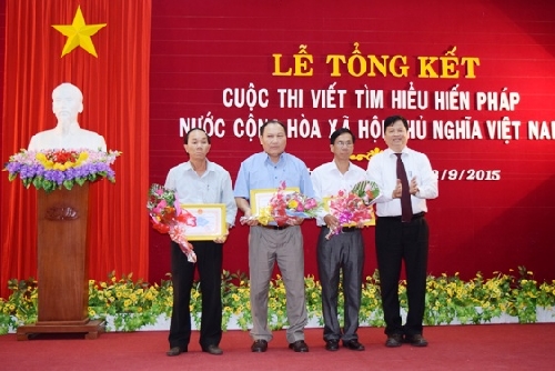 Lễ Tổng kết “Cuộc thi tìm hiểu Hiến pháp nước CHXHCN Việt Nam”.