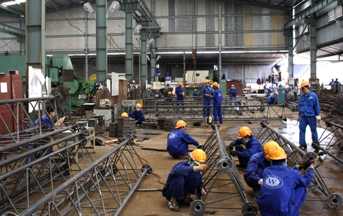 Chỉ số sản xuất công nghiệp (IIP) trên địa bàn tỉnh 9 tháng đầu năm 2015 ước tăng 9,5%
