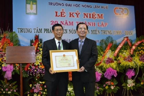 Kỷ niệm 20 năm thành lập Trung tâm Phát triển Nông thôn miền Trung (năm 1995 – 2015). 